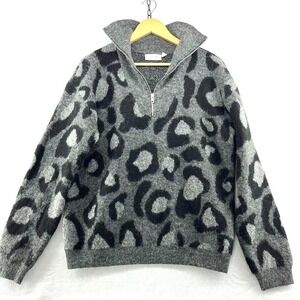 RD Style Women's M 1/4 Zip Mock Neck Animal Print Sweater‎ Gray Black NWOT